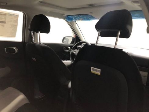 New 2026 Hyundai Venue SEL FWD image 11