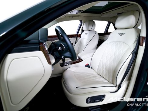 Used 2020 Bentley Mulsanne RWD image 11