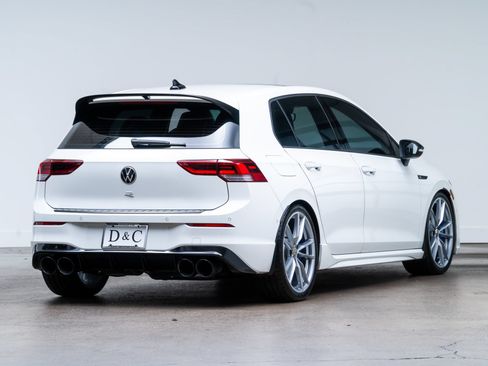 Used 2024 Volkswagen Golf R AWD/4WD image 7
