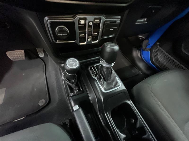 Used 2022 Jeep Wrangler Unlimited Sport AWD/4WD image 14