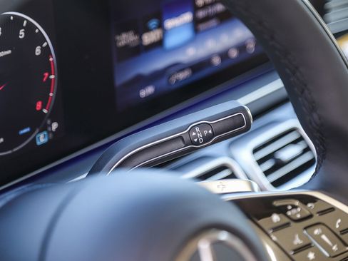 New 2024 Mercedes-Benz GLE 350 4MATIC image 17