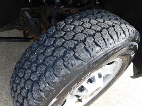 Used 2023 Chevrolet Silverado 2500 W/T w/ WT Fleet Convenience Package image 21