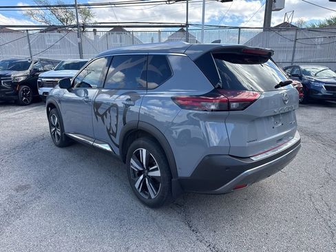 Used 2023 Nissan Rogue SL w/ SL Premium Package image 5