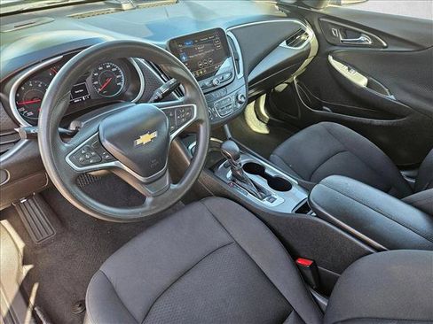 Used 2023 Chevrolet Malibu LT FWD image 12
