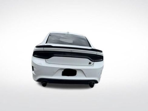 Used 2022 Dodge Charger Scat Pack w/ Plus Group RWD image 11