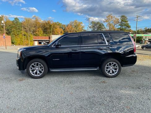 Used 2019 GMC Yukon SLT image 6