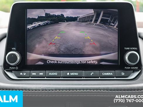 Used 2023 Nissan Rogue S FWD image 36