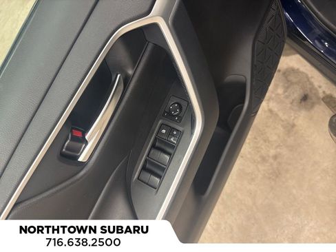 Used 2020 Toyota RAV4 XLE w/ Carpet Mat Package image 21