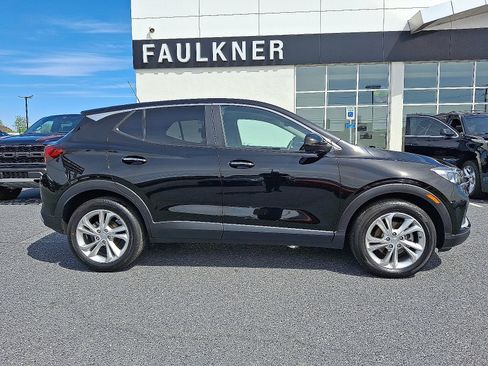 Certified 2023 Buick Encore GX Preferred w/ Cold Weather Comfort Package FWD image 7
