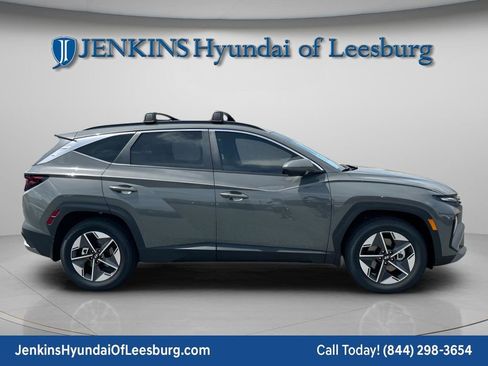 New 2026 Hyundai Tucson SEL FWD image 3