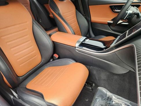 Certified 2022 Mercedes-Benz C 300 4MATIC Sedan image 20