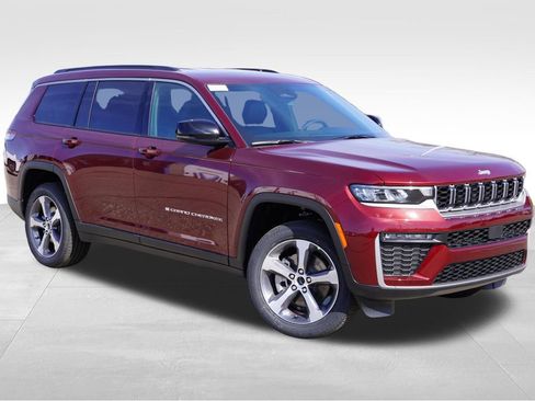 New 2026 Jeep Grand Cherokee L Limited w/ Trailer Tow Package AWD/4WD image 1