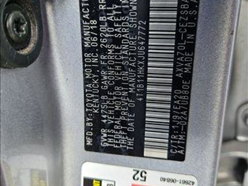 Used 2018 Toyota Camry SE image 15