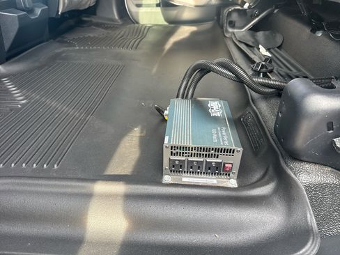 Used 2022 Ford F250 XL w/ Power Equipment Group image 24