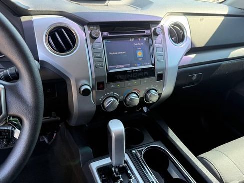Used 2014 Toyota Tundra SR5 w/ SR5 Upgrade Package RWD image 21