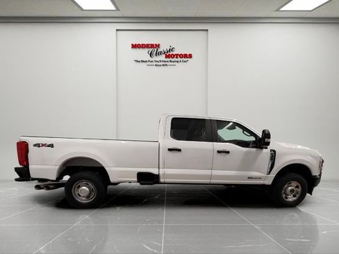 Used 2023 Ford F350 XL w/ Snow Plow/Camper Package AWD/4WD image 8