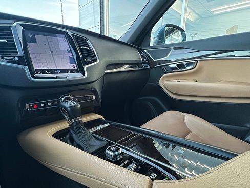 Used 2018 Volvo XC90 T5 Momentum w/ Convenience Package image 48