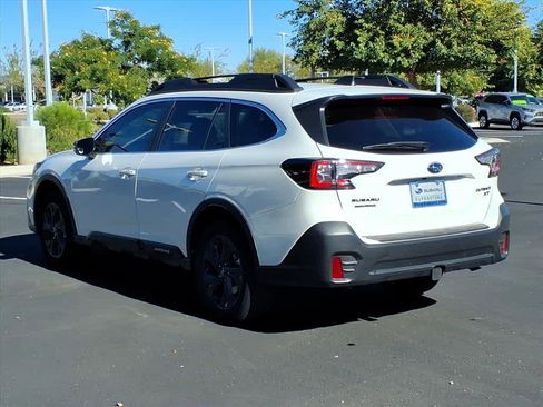 Certified 2022 Subaru Outback Onyx Edition XT image 5