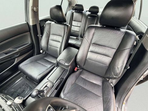 Used 2010 Honda Accord LX image 16