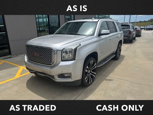 Used 2017 GMC Yukon Denali w/ Open Road Package RWD image 2