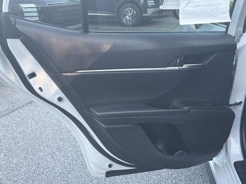 Used 2023 Toyota Camry SE w/ Convenience Package FWD image 23
