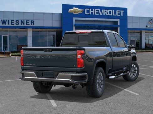 New 2026 Chevrolet Silverado 2500 LT image 4