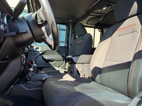 Used 2018 Jeep Wrangler Unlimited Rubicon image 6