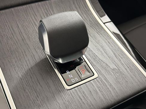 New 2026 Land Rover Range Rover Evoque S AWD/4WD image 16