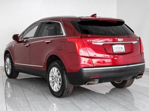 Used 2019 Cadillac XT5 FWD image 8
