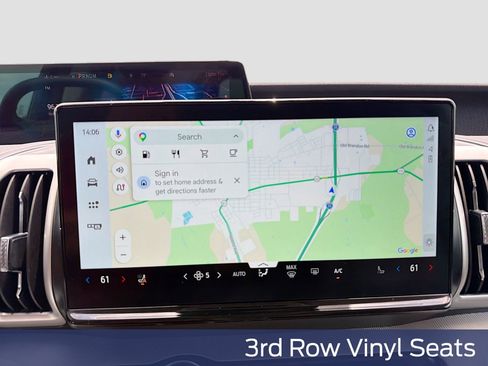 Used 2025 Ford Expedition Active AWD/4WD image 18