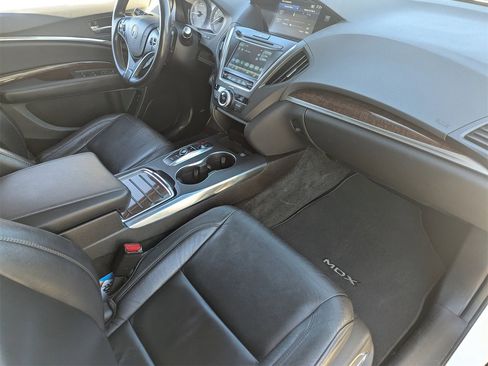 Used 2020 Acura MDX FWD image 15