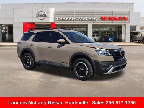 Used 2024 Nissan Pathfinder Rock Creek AWD/4WD image 1