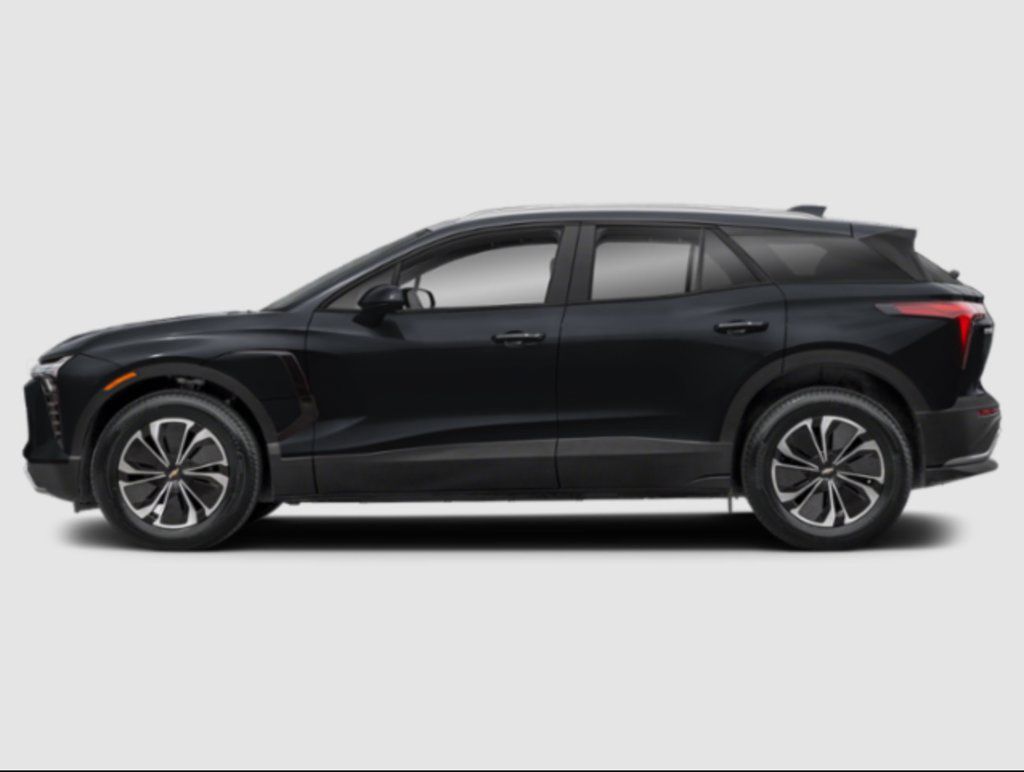 Used 2024 Chevrolet Blazer EV LT AWD/4WD image 3