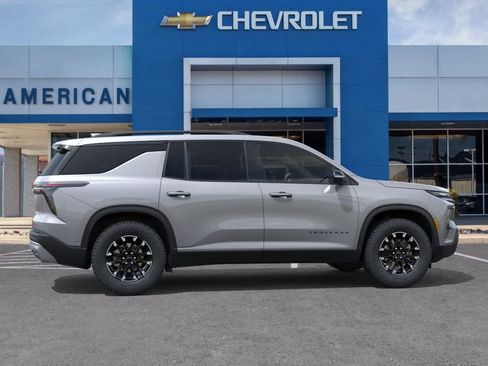 Used 2026 Chevrolet Traverse Z71 w/ Driver Confidence Package AWD/4WD image 6