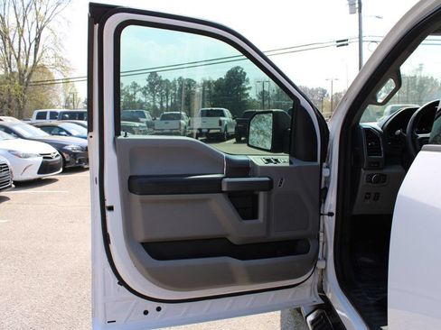 Used 2019 Ford F150 XLT w/ Equipment Group 302A Luxury RWD image 22