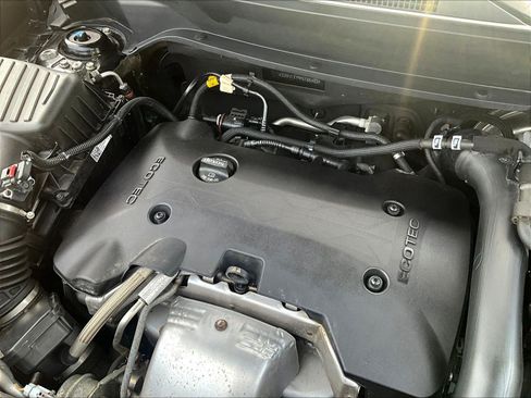 Used 2019 Chevrolet Equinox LT FWD image 31