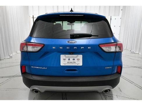 Used 2021 Ford Escape Titanium w/ Titanium Elite Package AWD/4WD image 6