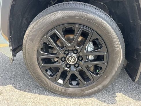 Used 2025 Toyota Tundra Limited RWD image 9