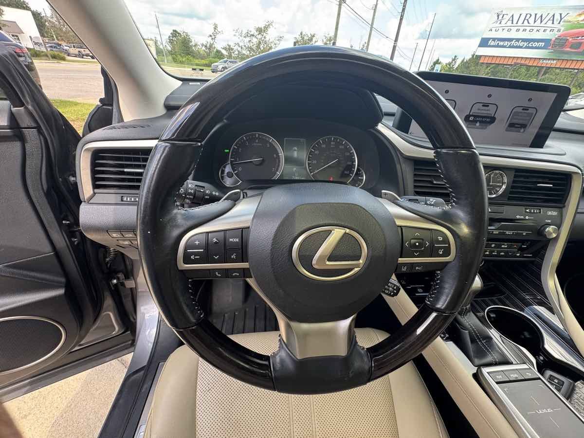 Used 2021 Lexus RX 350L Luxury w/ Accessory Package FWD image 14