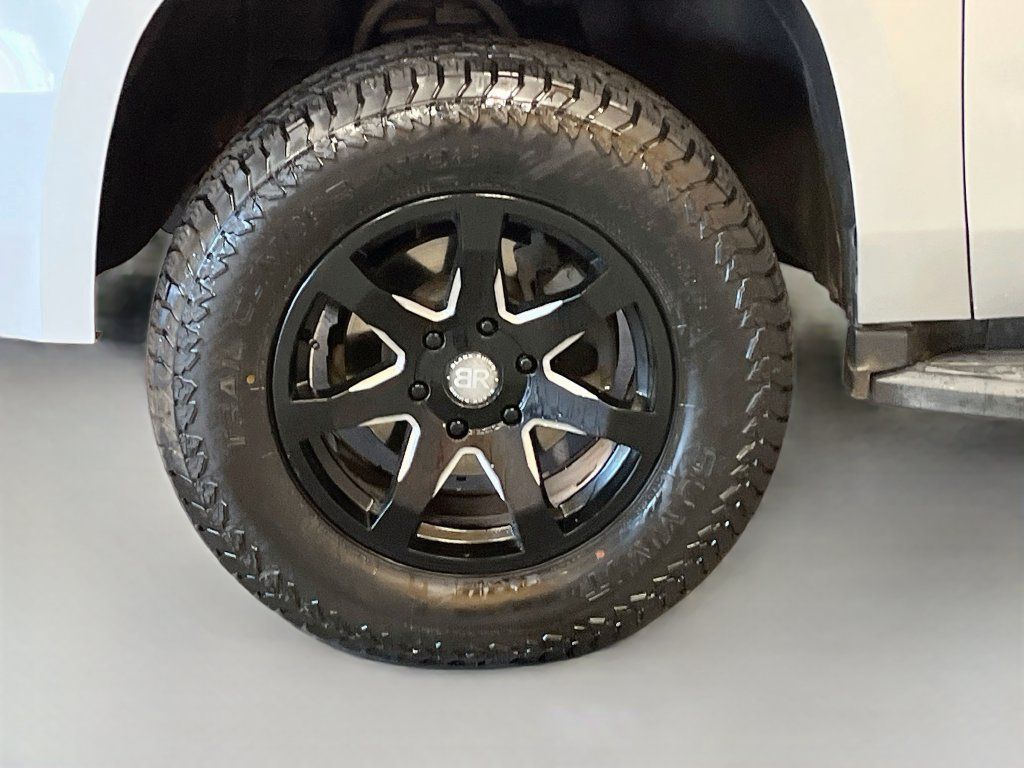 Used 2020 Chevrolet Tahoe LT AWD/4WD image 33