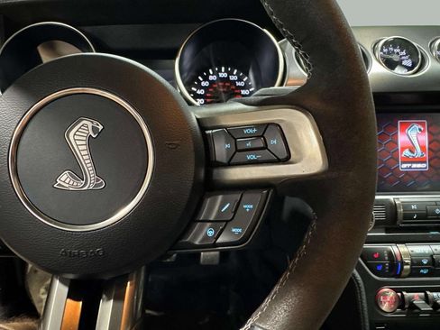 Used 2019 Ford Mustang Shelby GT350 w/ Technology Package image 13