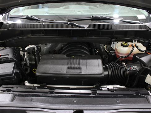 Used 2022 Chevrolet Silverado 1500 RST AWD/4WD image 38
