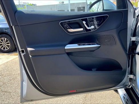 Used 2026 Mercedes-Benz GLC 300 4MATIC image 18