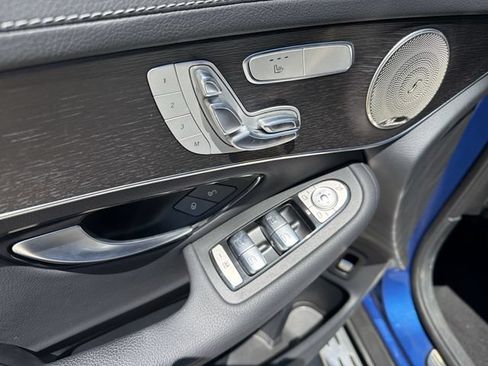 Used 2023 Mercedes-Benz GLC 300 4MATIC Coupe image 15