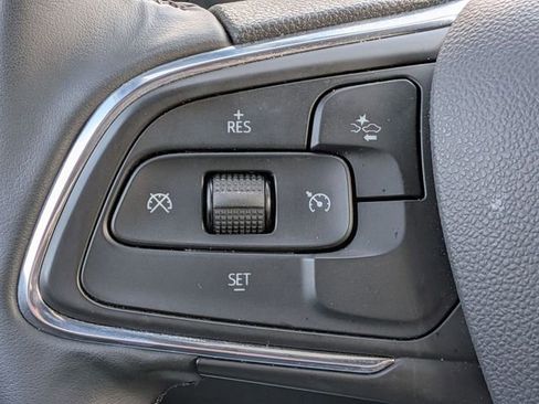 Used 2025 Buick Envista Sport Touring FWD image 17
