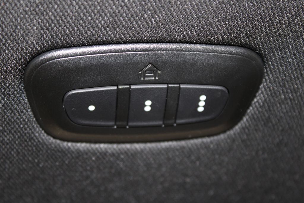 Used 2024 Jeep Wagoneer Series II w/ Flexible Seating Group AWD/4WD image 53