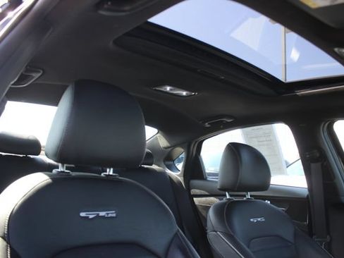 Used 2023 Kia Forte GT-Line w/ GT-Line Premium Package FWD image 34