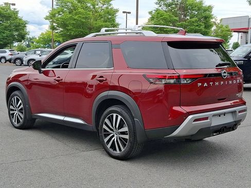 Used 2025 Nissan Pathfinder Platinum w/ Cargo Package AWD/4WD image 7