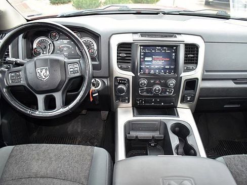 Used 2018 RAM 1500 SLT image 17