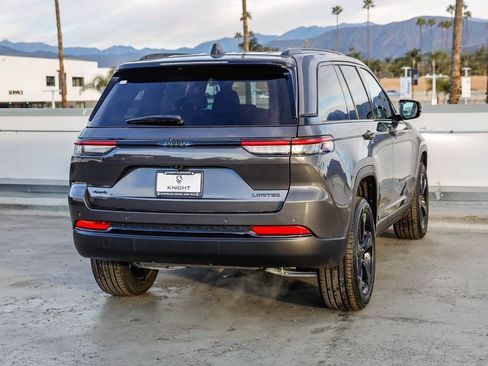 New 2025 Jeep Grand Cherokee Limited w/ Black Appearance Package image 9